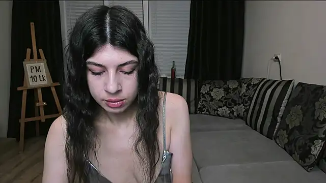 Snapshot of MolagAnna chatting on February 2026 07:45:01 PM MolagAnna online show from February 2026 07:45:01 PM