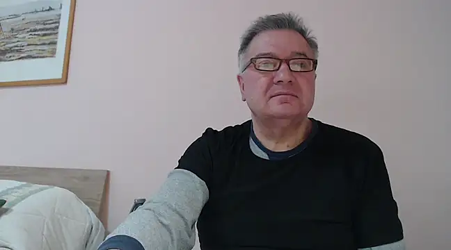 YOU6me online show from February 2025 09:08:02 AM