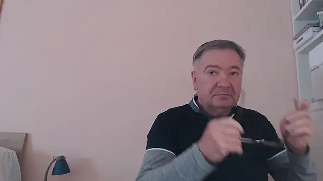 YOU6me online show from February 2025 09:31:02 AM