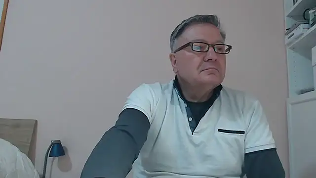 YOU6me online show from February 2025 02:54:02 PM