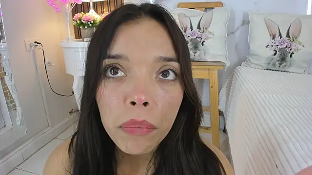 hannahill69 online show from January 2025 07:35:02 AM