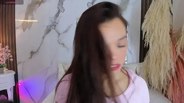 hannahill69 online show from September 2025 04:49:02 AM