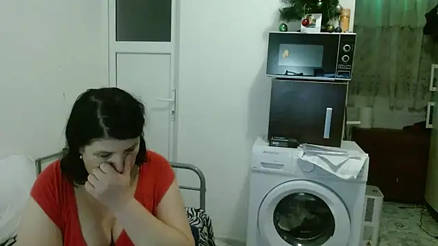 Snapshot of RidemerafSuzana chatting on January 2025 04:04:01 PM RidemerafSuzana online show from January 2025 04:04:01 PM