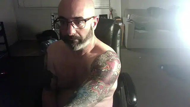 Snapshot of palidin1 chatting on February 2026 06:40:02 AM palidin1 online show from February 2026 06:40:02 AM