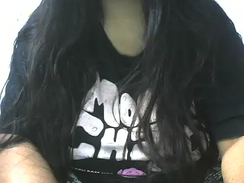 Snapshot of Bold-Radhika chatting on June 2026 01:20:02 PM Bold-Radhika online show from June 2026 01:20:02 PM