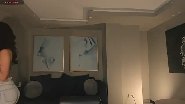 AnaDurant online show from September 2025 12:31:02 PM