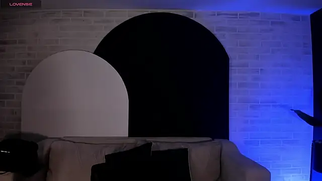 AnaDurant online show from October 2025 12:22:02 PM