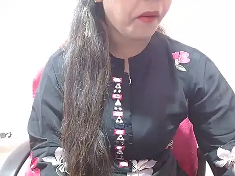 LovingPihu online show from February 2025 05:19:02 AM