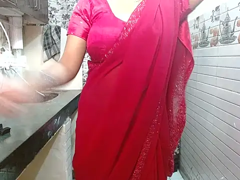 LovingPihu online show from January 2026 05:33:02 AM