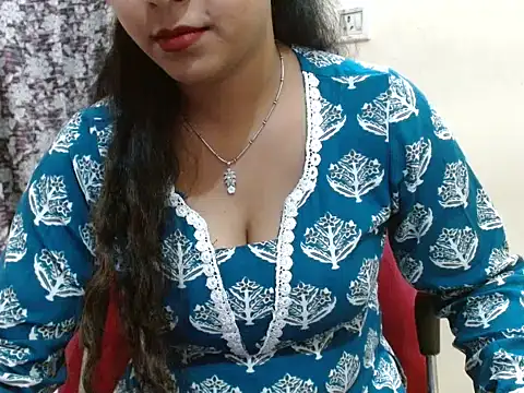 LovingPihu online show from April 2026 05:30:01 AM