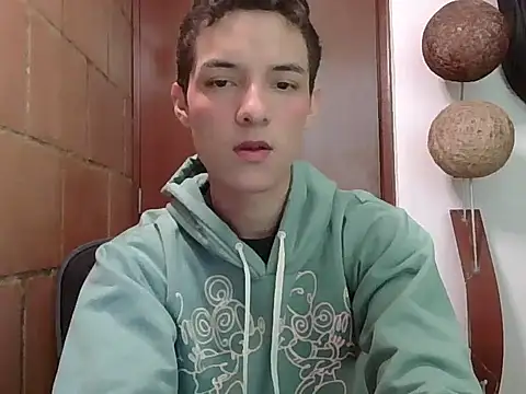 Snapshot of andys_26 chatting on April 2026 07:30:02 PM andys 26 online show from April 2026 07:30:02 PM