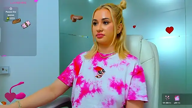 sassy madeline online show from January 2025 06:47:01 PM