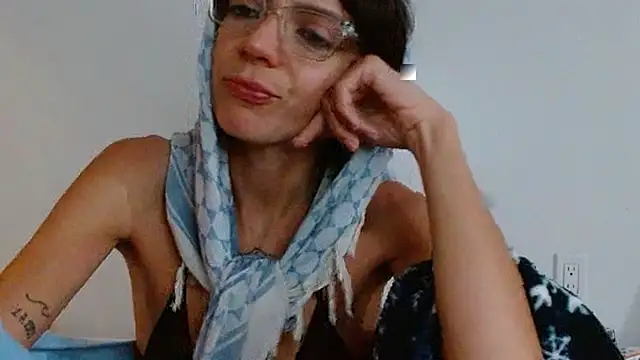 Snapshot of Labebe-rica chatting on February 2026 02:21:02 AM Labebe-rica online show from February 2026 02:21:02 AM