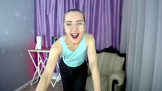 queen a n i online show from January 2025 11:56:02 AM