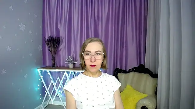 queen a n i online show from March 2026 08:08:01 AM