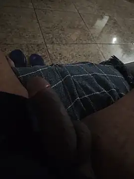 vini4016 online show from October 2025 08:30:02 PM