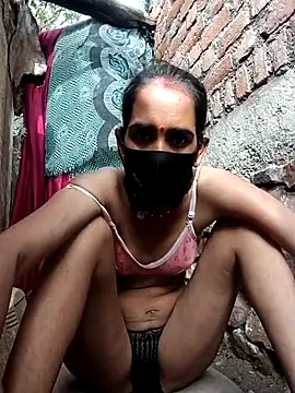Snapshot of Mohni_Das chatting on July 2026 02:27:02 AM Mohni Das online show from July 2026 02:27:02 AM