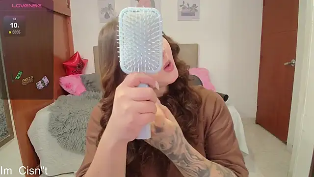 Miley Baker online show from January 2025 01:02:01 PM