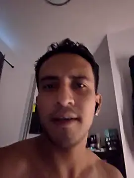 Snapshot of Torresmor chatting on October 2025 12:12:02 PM Torresmor online show from October 2025 12:12:02 PM