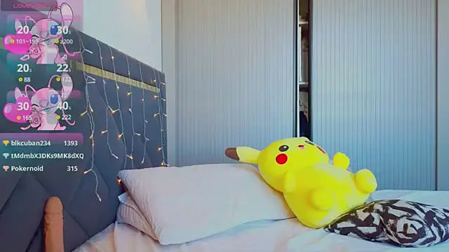 Mia Tin online show from March 2025 09:43:01 AM