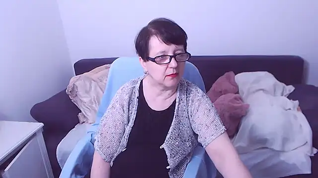 ChristaRose online show from April 2026 06:10:01 PM