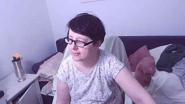 Snapshot of ChristaRose chatting on April 2026 06:54:02 PM ChristaRose online show from April 2026 06:54:02 PM