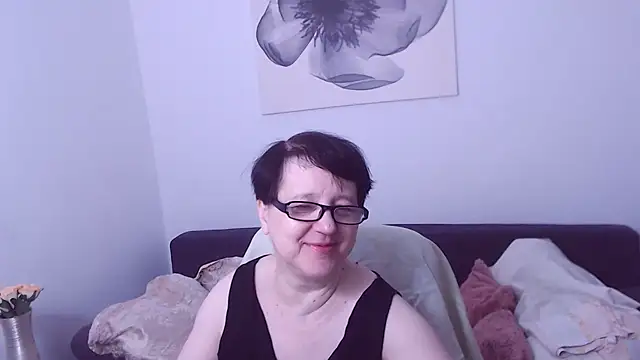 Snapshot of ChristaRose chatting on July 2026 11:25:01 AM ChristaRose online show from July 2026 11:25:01 AM