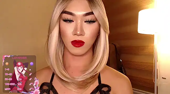 Local Hoelyx online show from February 2025 04:22:01 PM