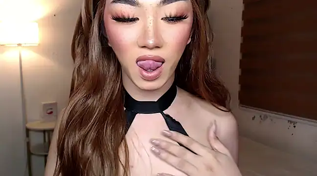 Local Hoelyx online show from March 2025 07:22:02 AM