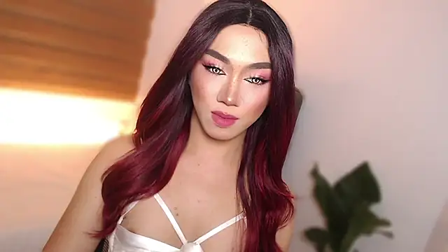 Local Hoelyx online show from September 2025 01:43:02 PM