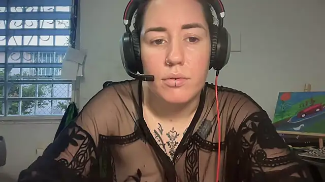 Snapshot of poppergirl69 chatting on December 2024 09:37:01 PM poppergirl69 online show from December 2024 09:37:01 PM