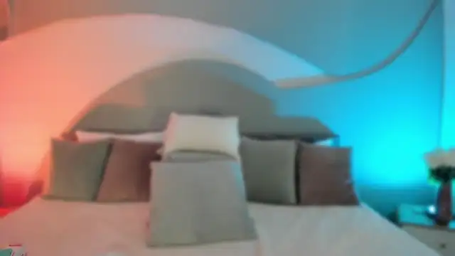 Snapshot of Nicolle_W chatting on October 2025 11:53:02 AM Nicolle W online show from October 2025 11:53:02 AM