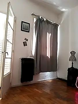 Yosipaez online show from January 2025 01:20:01 PM