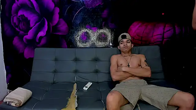 SecretsParty online show from September 2025 02:33:02 PM