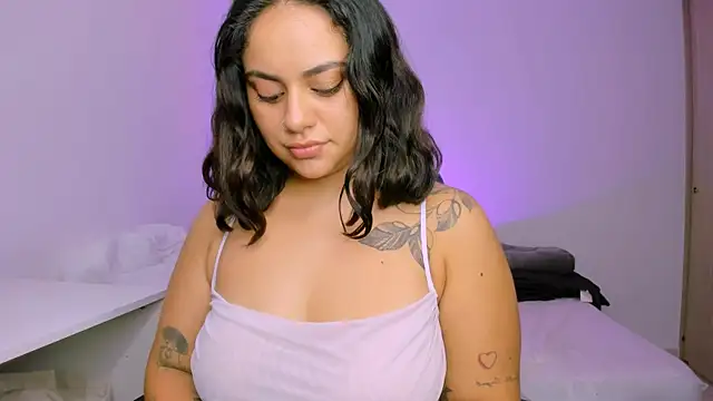 susy angel online show from February 2026 10:39:02 PM