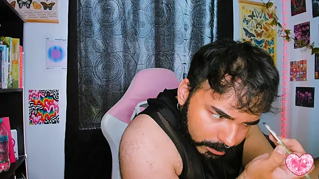 johnnyalx online show from March 2025 07:20:02 PM