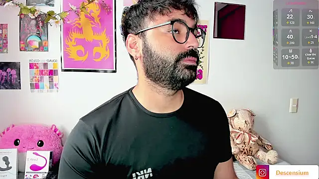 johnnyalx online show from November 2025 07:23:02 PM