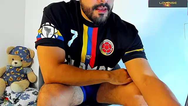 JorsMontero online show from November 2025 09:37:02 PM