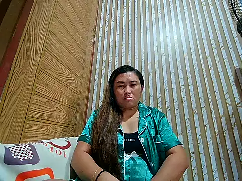 LalaiAsian online show from February 2026 11:31:02 PM