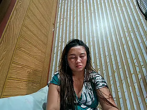 LalaiAsian online show from February 2026 06:22:02 AM