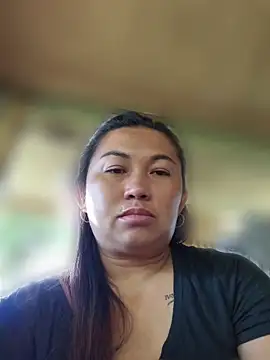 LalaiAsian online show from May 2026 11:45:01 PM