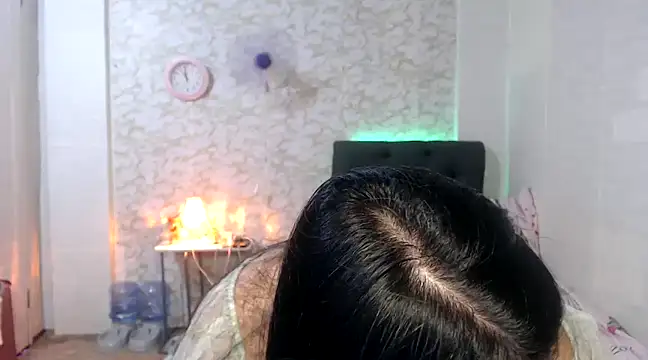 Hebefemme online show from February 2025 03:00:01 PM