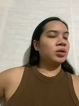 Hebefemme online show from March 2025 06:25:01 PM