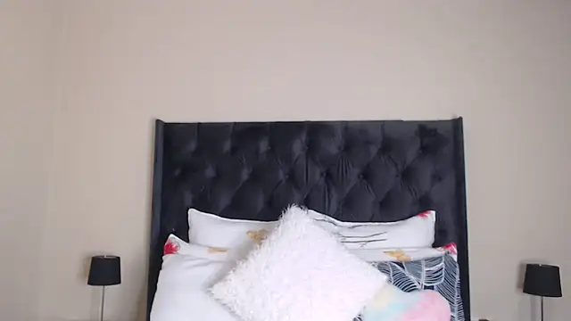 Sexynaughty Gal online show from February 2026 11:56:01 PM