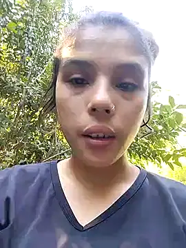 mariamac420 online show from February 2025 07:47:02 PM