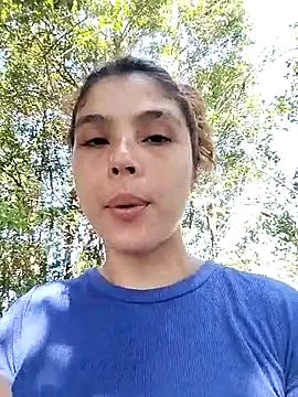 mariamac420 online show from October 2025 03:21:01 PM