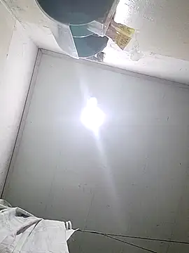 Rini333 online show from December 2025 11:37:01 AM