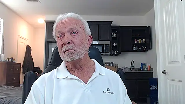 rockpoint69 online show from February 2026 11:26:01 PM