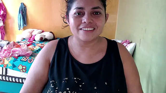 yulieth bbw online show from December 2025 03:39:02 PM