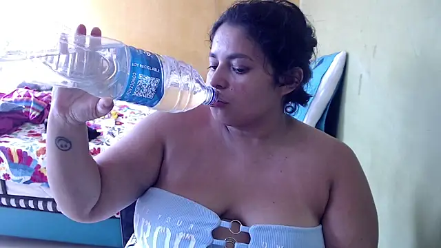 yulieth bbw online show from February 2026 06:50:01 PM